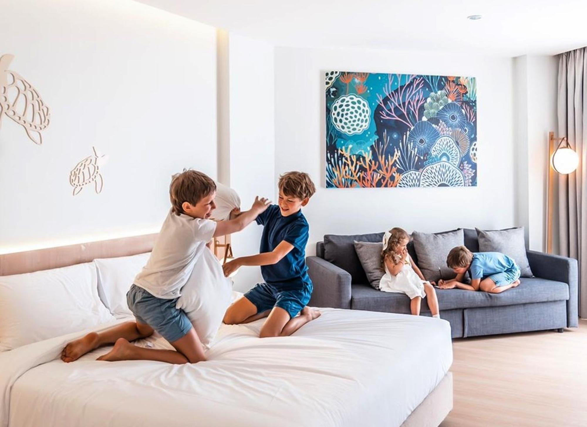 Phuket Emerald Beach Resort Karon Екстериор снимка